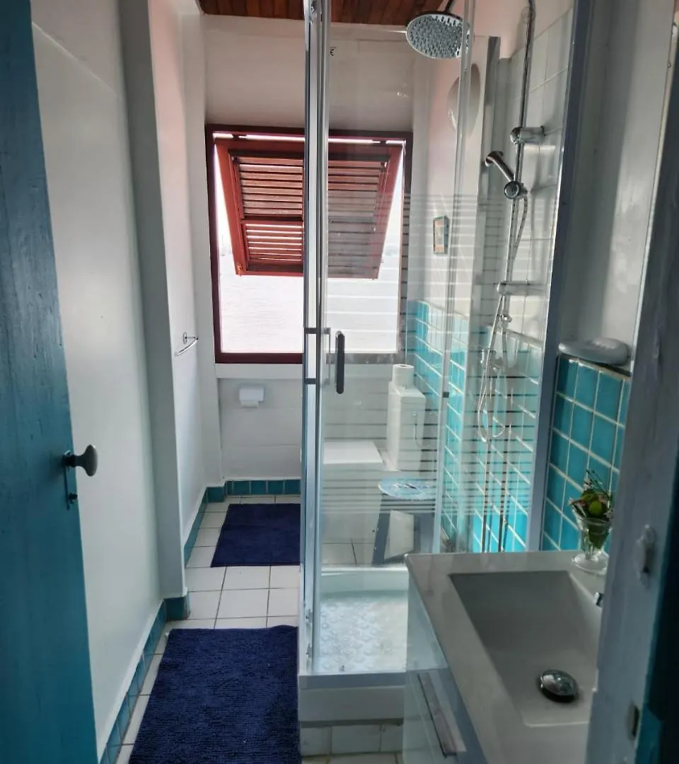Hotel apartamentowy Salines Studios Sainte-Anne