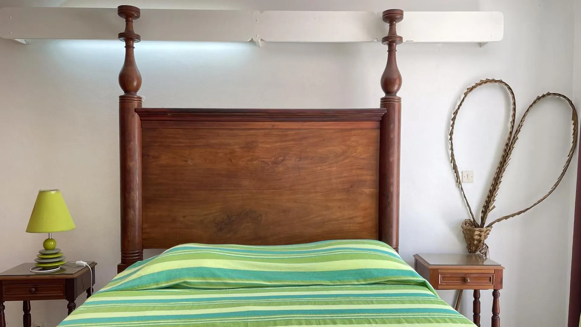 Hotel apartamentowy Salines Studios Sainte-Anne Martynika